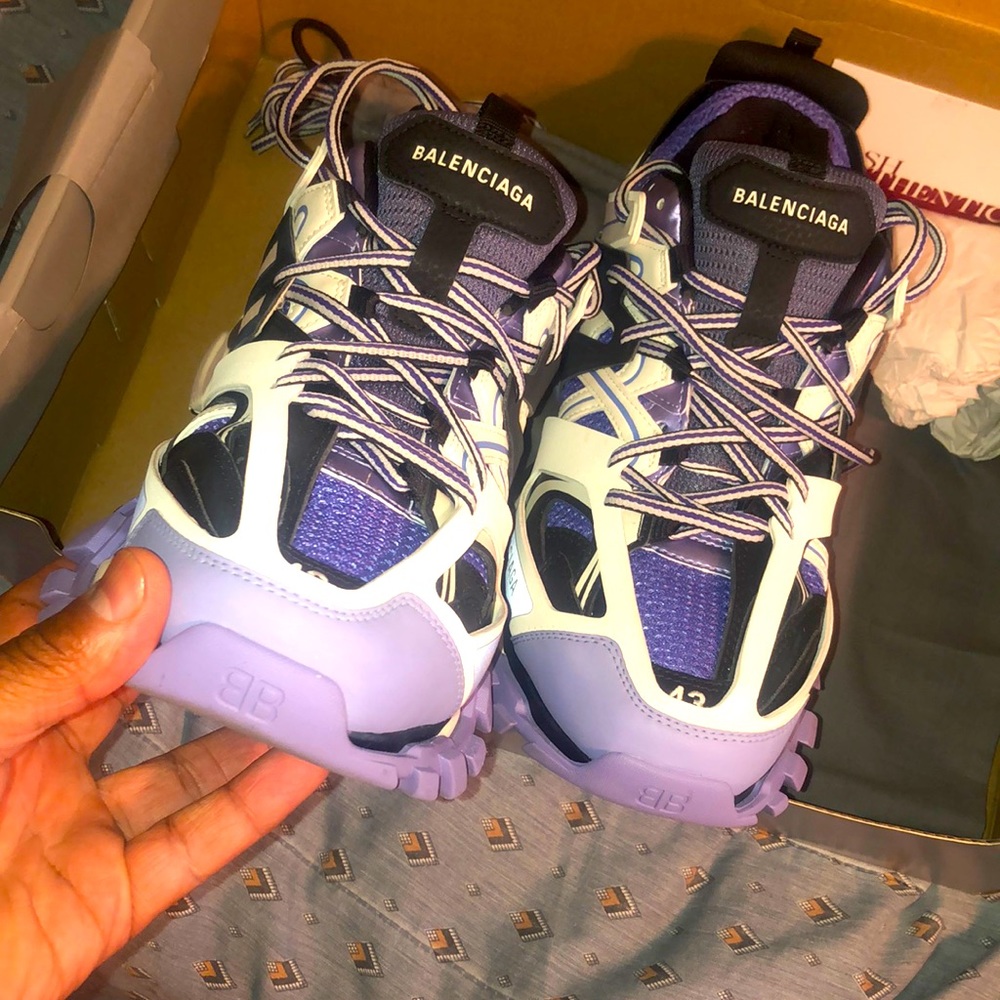 Balenciaga track sneakers . Sz 43. Brand new  condition